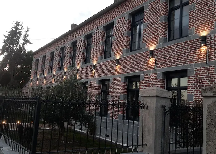 Oda ve Kahvaltı La Ferme Decroue